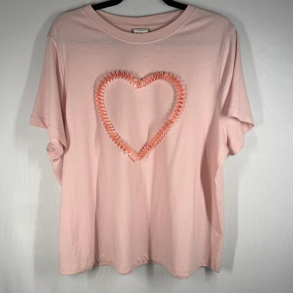 A New Day Womens T-Shirt Pink Ruffle Heart Large Short Sleeve Crew Neck New